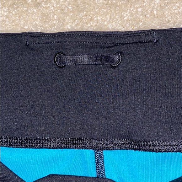 Lululemon Run Top Speed Cropped leggings Peacock Blue athletic Capri size 6 - Picture 6 of 7